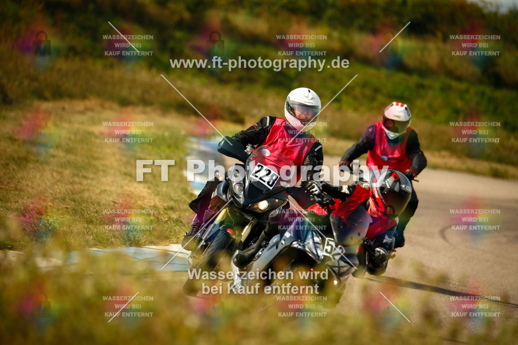 _MOT6555 | Hier findet Ihr Bilder von Touristenfahrten auf der Nürburgring Nordschleife oder von anderen Veranstaltungen die ich besucht habe. Viel Spass beim Durch Schauen 