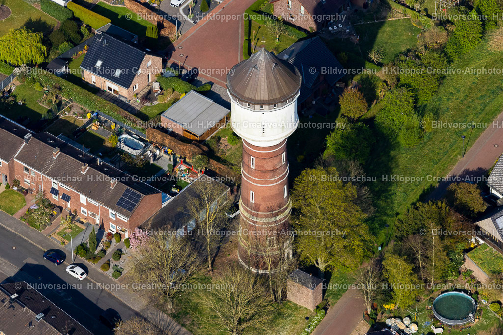 Luftbilder Nettetal-0094 | Luftbild Historischer Wasserturm Nettetal Lobberich an der Straße Hagelkreuzstraße - Realisiert mit Pictrs.com