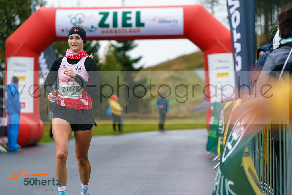 50Hertz-Zielbilder Herbstlauf | Rennsteig-Herbstlauf am 5. Oktober 2025 - Neuhaus/Rwg. nach Masserberg