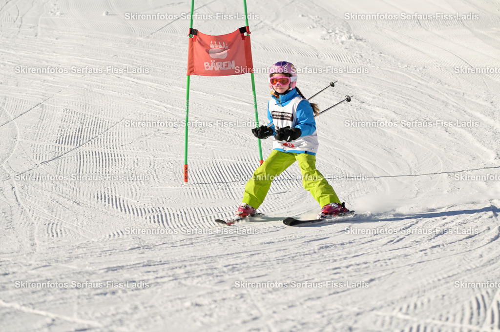 SRS_26.12.2025_0554 | SRS_26.12.2025_0554 - Realisiert mit Pictrs.com