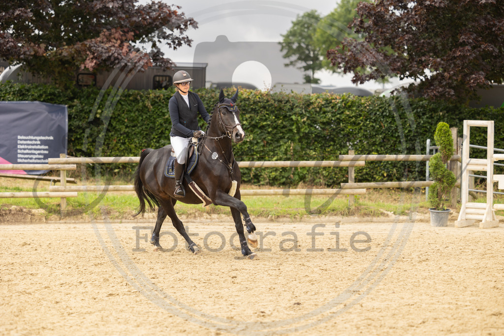 994A7497 | sabrinanicolaifotografie - Realisiert mit Pictrs.com