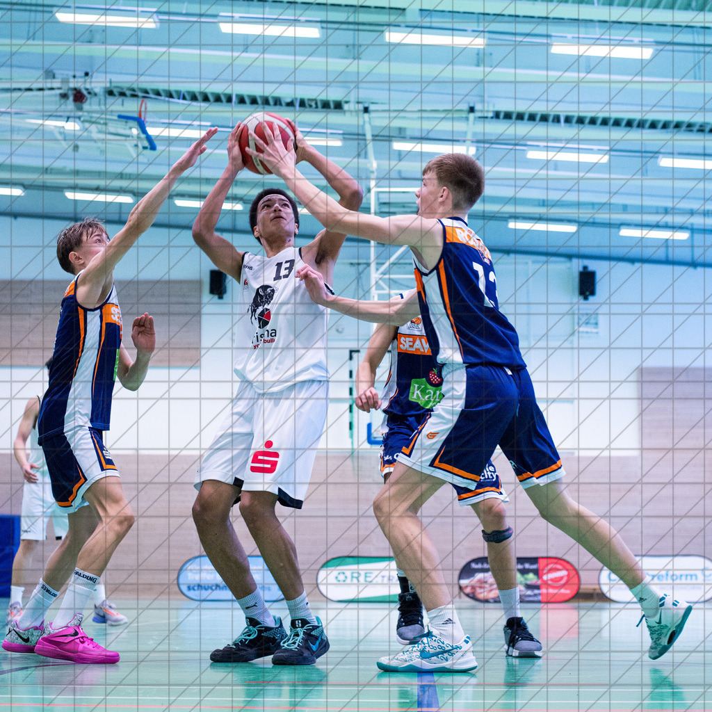 JBBL 24/25 | 19.01.2025 | Charisma Young Bulls vs. Rostock Seawolves | JBBL 24/25 | 19.01.2025 | Charisma Young Bulls vs. Rostock Seawolves - - - - - CREDIT, www.bullenfotos.de, Martin König, Hörner Weg 40, D-49078 Osnabrück, +4917663732967, Nutzung und Weitergabe nur zu den vereinbarten Zwecken. Presseanfragen an Urheber. Alle Rechte beim Urheber. - - - - - - Realisiert mit Pictrs.com