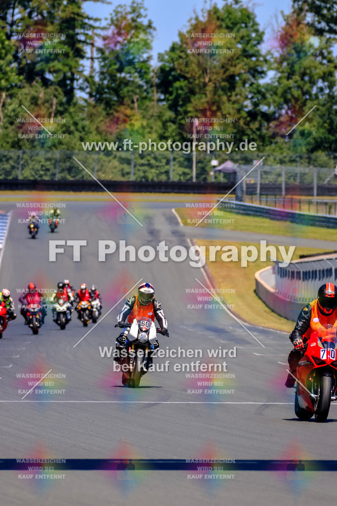 _TCM6113 | Hier findet Ihr Bilder von Touristenfahrten auf der Nürburgring Nordschleife oder von anderen Veranstaltungen die ich besucht habe. Viel Spass beim Durch Schauen 