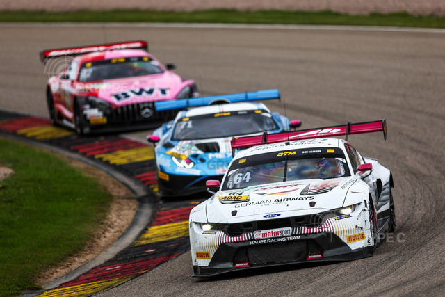 DTM625_082413535014945JS_JS | DTM, 11. + 12. Rennen Sachsenring 2025 - Foto: Gruppe C Photography - Realisiert mit Pictrs.com