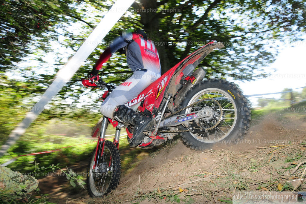 DSC_5430 | Sportfotografie , Motorsport, Motoross, Reitsport, Mointainbike, Enduro,
Landschaft , Outdoor, Eventfotografie, Landschaft, Bilder online bestellen - Realisiert mit Pictrs.com