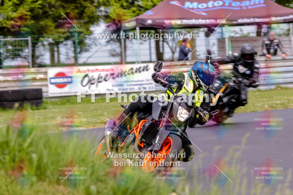 MotoTeamVBK-20857 | Hier findet Ihr Bilder von Touristenfahrten auf der Nürburgring Nordschleife oder von anderen Veranstaltungen die ich besucht habe. Viel Spass beim Durch Schauen 