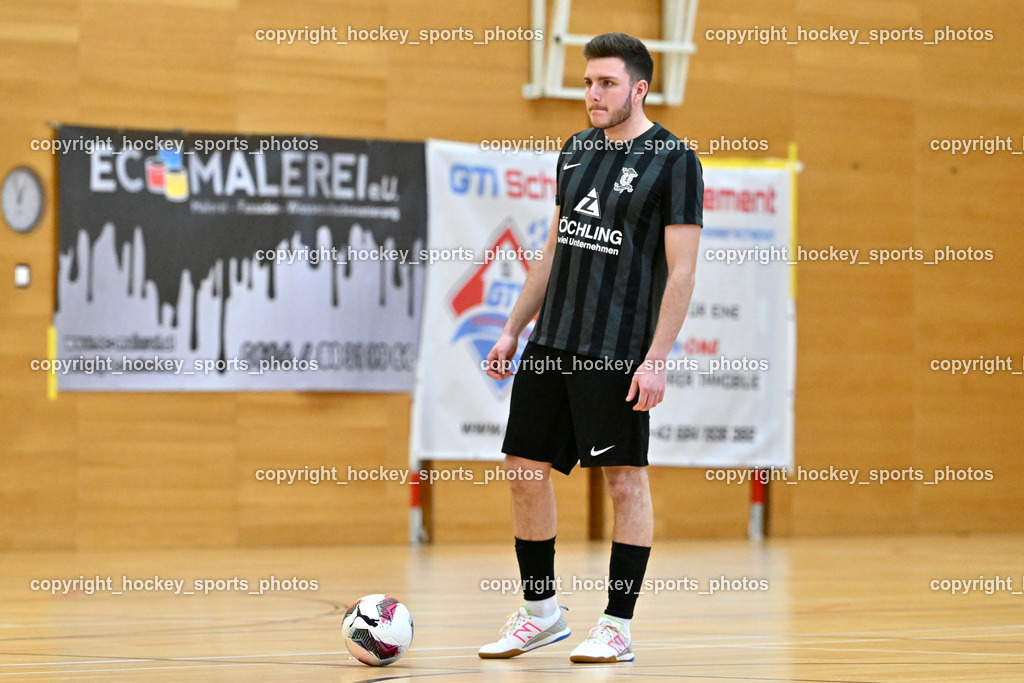 Carinthia Flamengo Futsal Club vs. Dynamo Triestingtal | #9 Sebastian Klauser Dynamo Triestingtal, Carinthia Flamengo Futsal Club vs. Dynamo Triestingtal, Carinthia Flamengo Futsal Club vs. Dynamo Triestingtal am 29.12.2024 in Villach (Ballspielhalle St. Martin), Austria, (Photo by Bernd Stefan)