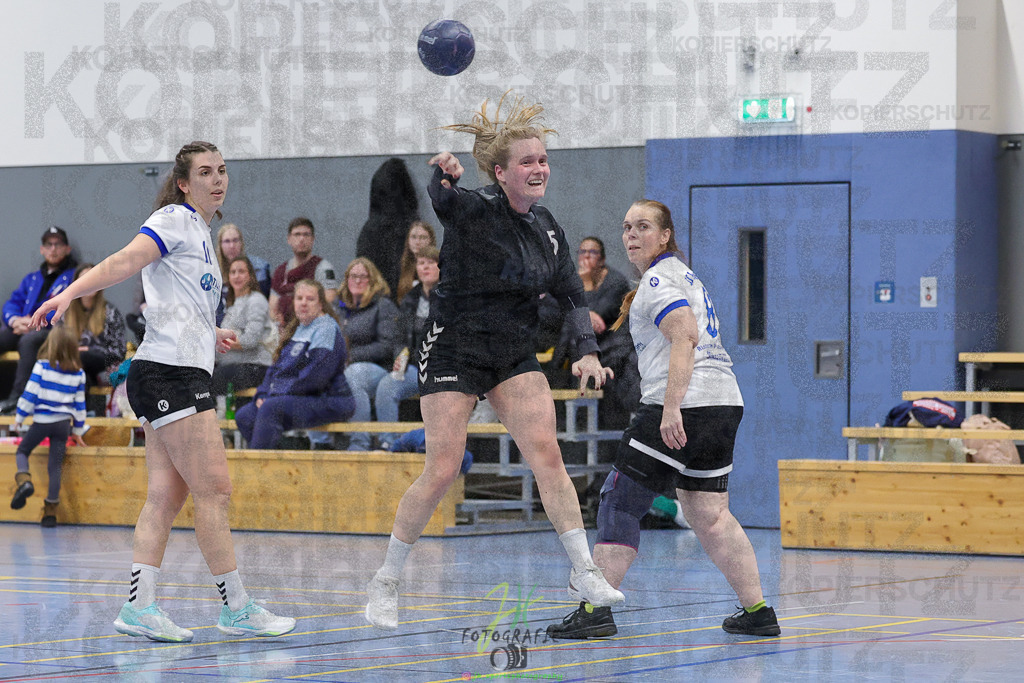 Frauen 2. Bezirksklasse, SG Rechtenbach - HSG Kleenheim/Langgöns III | Frauen 2. Bezirksklasse, SG Rechtenbach - HSG Kleenheim/Langgöns III am 16.11.2024 in Rechtenbach (Sporthalle Rechtenbach)Photo © 2024 - Jörg Heinrich - Realisiert mit Pictrs.com