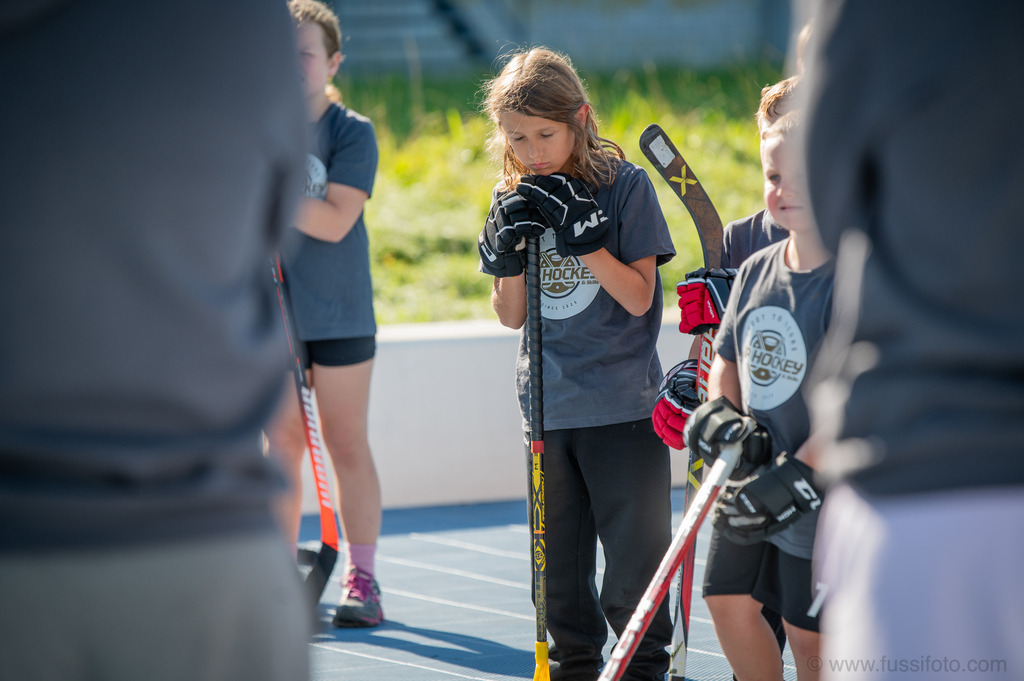 2025-09JP Hockey-Camp-Widnau-1197 | "Fussifoto.com – Ihr Ansprechpartner für hochwertige Fotografie! Entdecken Sie kreative Bilder und professionelle Dienstleistungen. Kontaktieren Sie uns für Ihre Projekte!"