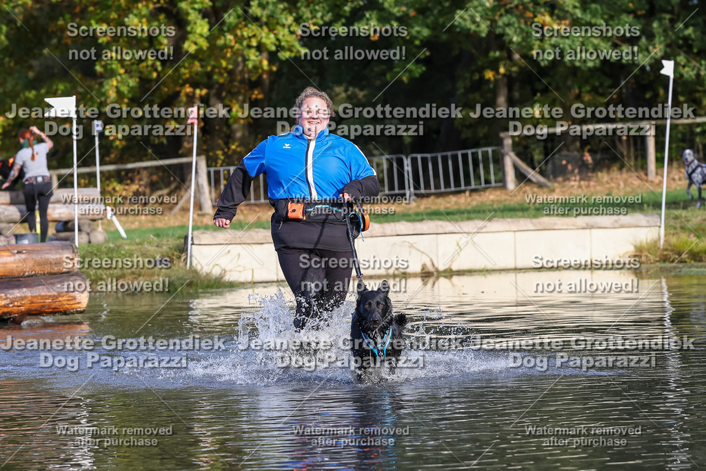 Dog Paparazzi - Strongdog 10-25-8427 | Dog Paparazzi Jeanette Grottendiek Fotografie & Videografie - Realisiert mit Pictrs.com