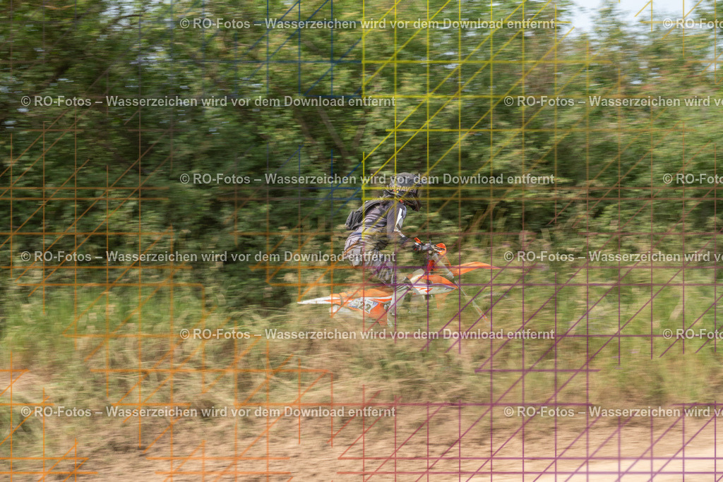 Niederwürzbach 3 Lauf-789 | Sportfotografie von RO-Fotos: Motorsport, Motocross, Enduro, Laufveranstaltungen und Triathlon. Professionelle Fotos von Sportlern und Events. - Realisiert mit Pictrs.com