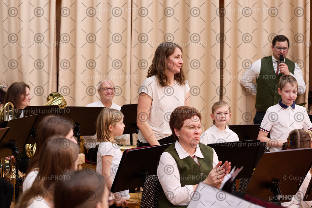 050_202601_MVS-Neujahrskonzert_NZ9_6396 | proPHOTO - Realisiert mit Pictrs.com