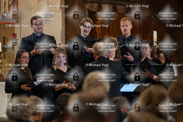 TAM25_K.07__Michael-Vogl_051_6699 | Tage Alter Musik Regensburg K.07 Nachtkonzert Dominikanerkirche St. Blasius Tenebrae Choir (Großbritannien) Palestrina 500 – a cappella Nigel Short Leitung Foto: Michael Vogl