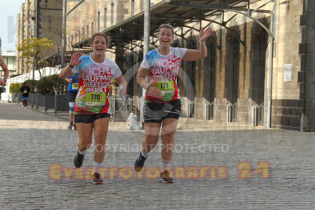 250920_1533_EV4_9140 | Sportfotografie im Rhein-Sieg Kreis, Köln, Bonn, NRW, Rheinland Pfalz, Hessen, etc. Unser Tätigkeitsfeld umfasst den Laufsport vom Volkslauf über den Marathon, Duathlon, Triathon bis zum Ultralauf wie Kölnpfad Ultra oder Schindertrail.