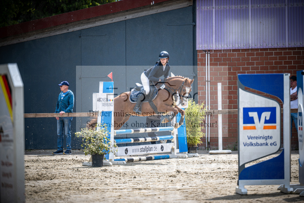 DOS_1731 | Reitturnier Venne - Realisiert mit Pictrs.com