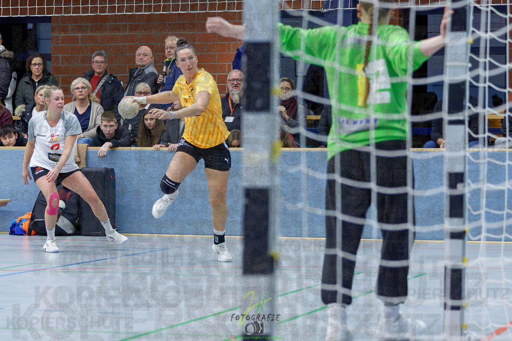 Frauen Oberliga Mitte (HHV); HSG Eibelshausen/Ewersbach - HSG Wettenberg II | Frauen Oberliga Mitte (HHV); HSG Eibelshausen/Ewersbach - HSG Wettenberg II am 13.12.2025 in Steinbrücken (Sporthalle am Hammerweiher)Photo © 2025 - Jörg Heinrich - Realisiert mit Pictrs.com