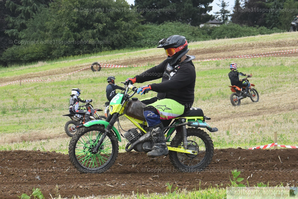 DSC_0841 (2) | Sportfotografie , Motorsport, Motoross, Reitsport, Mointainbike, Enduro,
Landschaft , Outdoor, Eventfotografie, Landschaft, Bilder online bestellen - Realisiert mit Pictrs.com