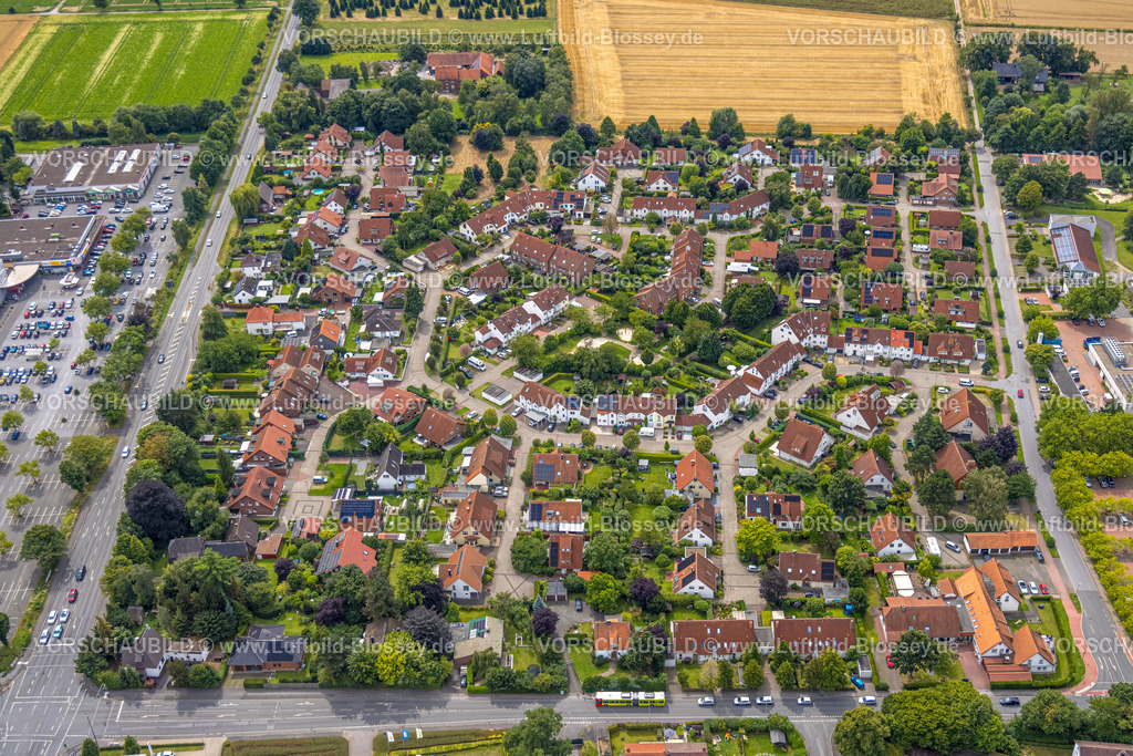 Soest240712510 | Luftbild, Wohnsiedlung mit Straßennamen der Nibelungensage Personen, Soest, Soester Börde, Nordrhein-Westfalen, Deutschland