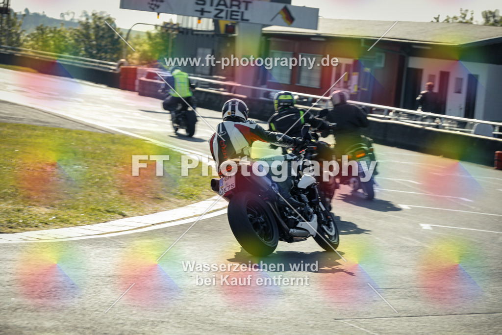 OBK_Mai_Volker_Adam-10042 | Hier findet Ihr Bilder von Touristenfahrten auf der Nürburgring Nordschleife oder von anderen Veranstaltungen die ich besucht habe. Viel Spass beim Durch Schauen 