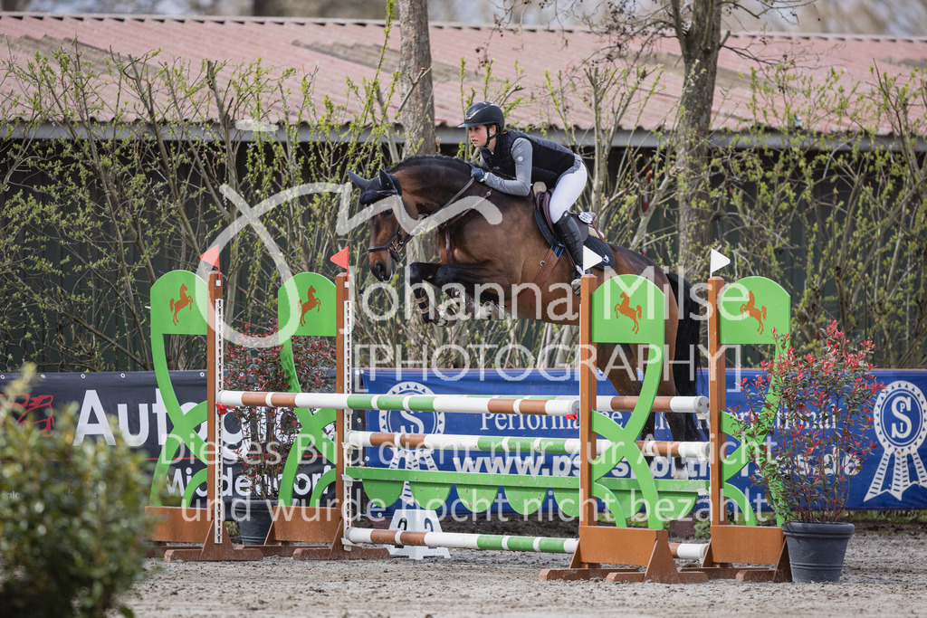 230411_Mühlen_03SprPf-L-339 | Deine schönsten Turniermomente als professionelle Fotos! Entdecke hochwertige Pferdesport-Fotografie im Online-Shop. Jetzt Fotos finden & bestellen!