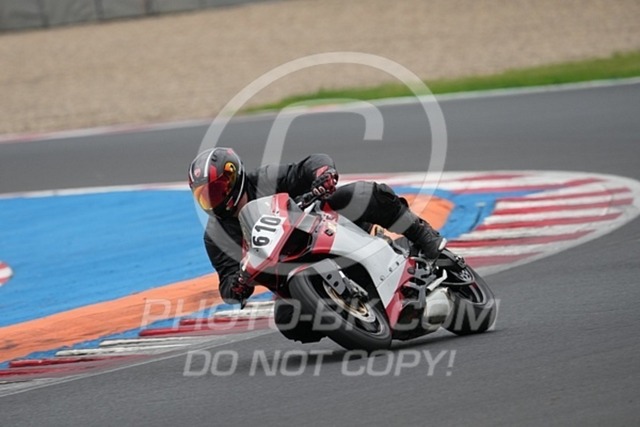 2024_05_24_PBK_15226 | Sportfotografie; SlowMotion; Video; Rennstrecke; Hafeneger; Speer; Racing; RSE; BMW; CBO; Trackday; Motorsportarena; Hockenheimring; Brno; Most; Barcelona; Valencia