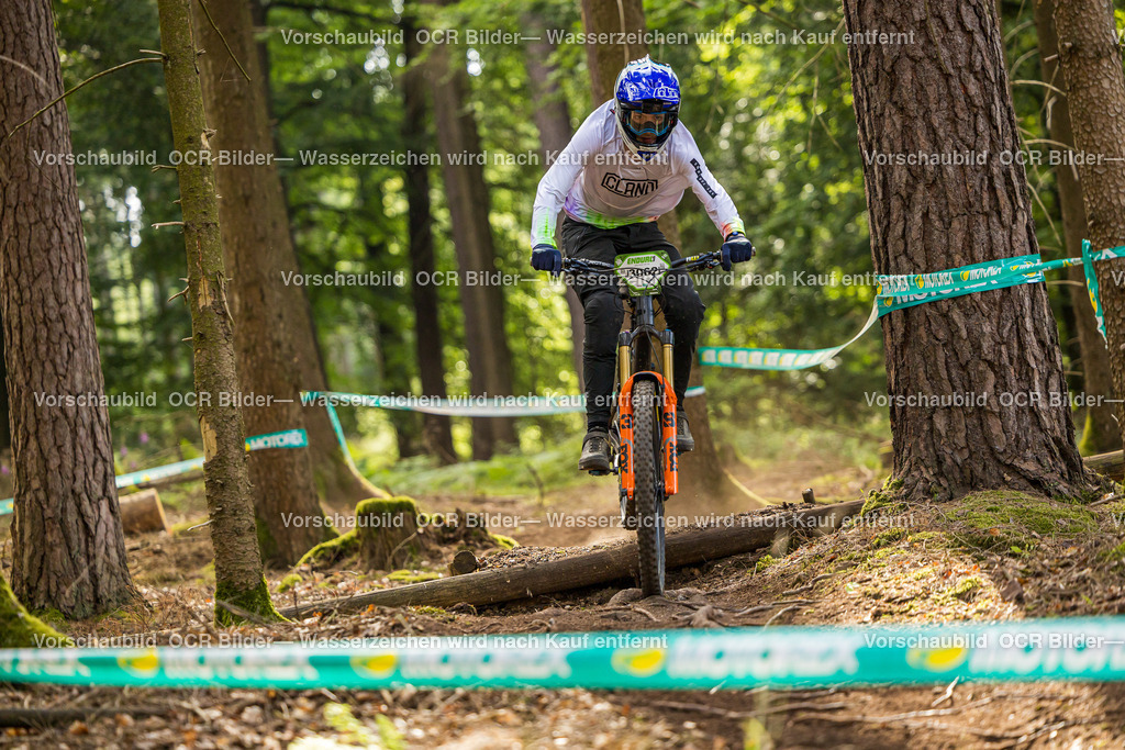 Enduro One Roßbach Samstag R6-1975 | OCR Bilder Fotograf Eisenach Michael Schröder