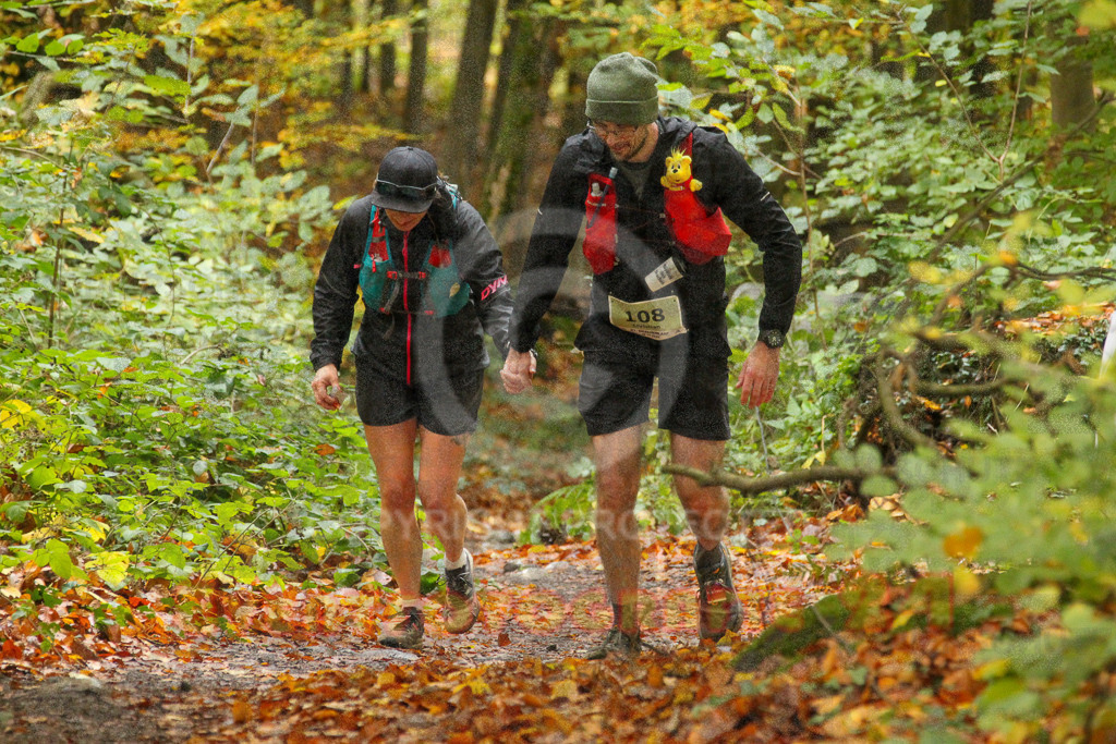 251026_1318_EV4_6738 | Sportfotografie im Rhein-Sieg Kreis, Köln, Bonn, NRW, Rheinland Pfalz, Hessen, etc. Unser Tätigkeitsfeld umfasst den Laufsport vom Volkslauf über den Marathon, Duathlon, Triathon bis zum Ultralauf wie Kölnpfad Ultra oder Schindertrail.