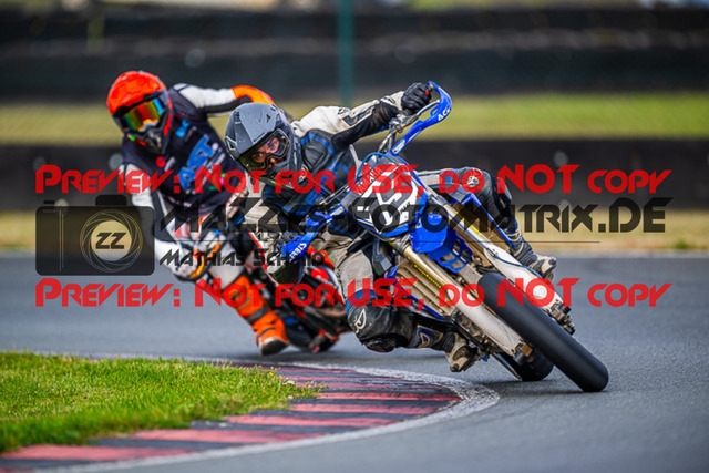 MaZZes_FotoMatrix_231001_4503 | S4