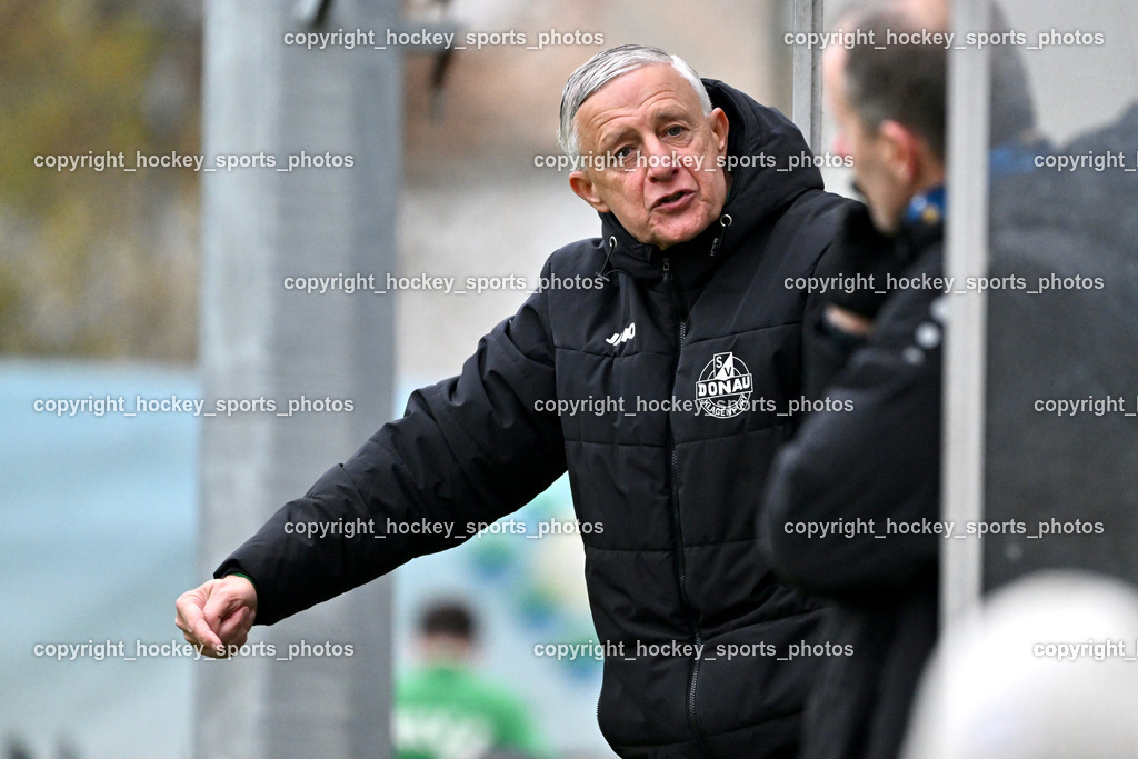 SV Donau vs. FC Nussdorf Debant | Asisstentcoach SV Donau Davor Hrstic, SV Donau vs. FC Nussdorf Debant, SV Donau vs. FC Nussdorf Debant am 08.11.2025 in Klagenfurt (Sportplatz Donau), Austria, (Photo by Bernd Stefan)