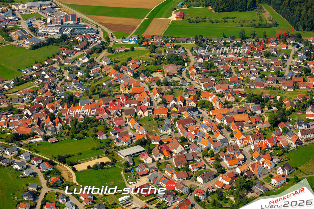 Das Luftbild zeigt : Steinhilben Trochtelfingen - Die Luftaufnahme wurde 2024 vom UL-Flugzeug aus erstellt ( keine Drohne ) - Hochauflösende Luftaufnahme - Für grossformatige Ausdrucke geeignet. Die Geschenkidee !Mit Lizenz und Bildrechte bestellbar