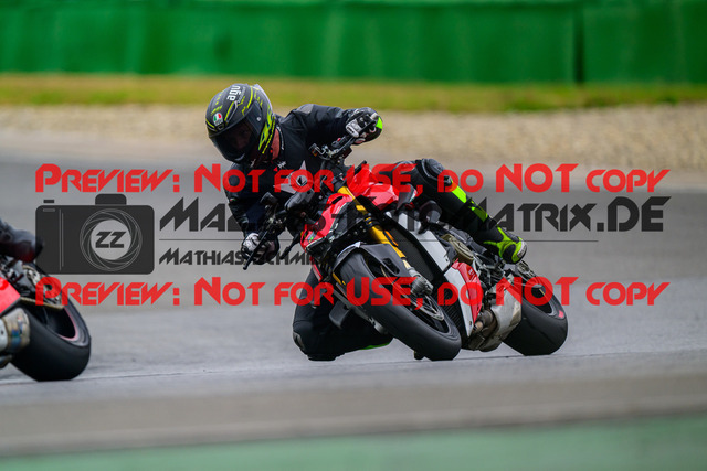 MaZZes_Fotomatrix_20240923_6007705_7647 | ROT