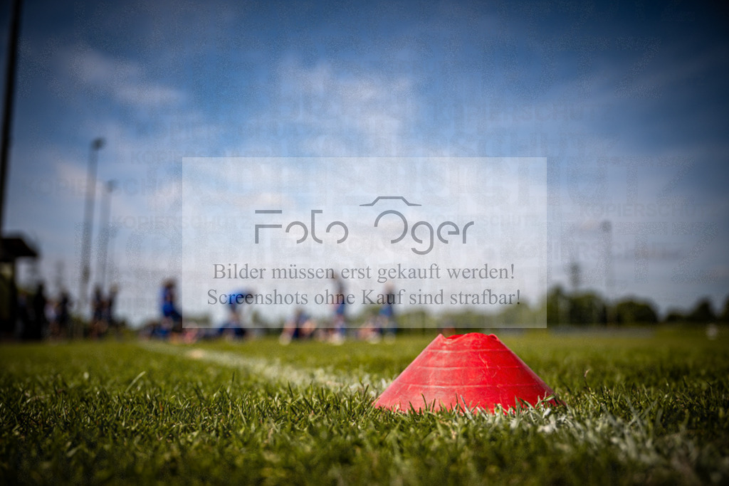 SG Bohmte/Ostercappeln/Schwagstorf - SV Harderberg - Frauen Bezirkpokal | Frauen Bezirkpokal · 1. Damen - 1. Damen · Sportplatz - Realisiert mit Pictrs.com