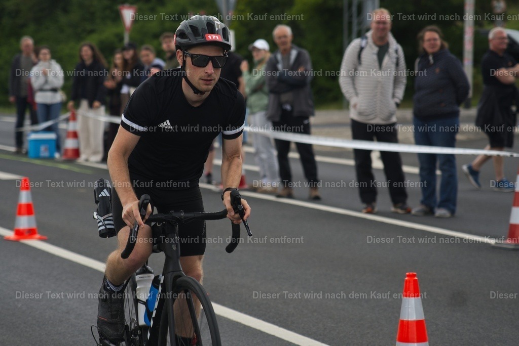 triathlon_wuerzburg_r_2026_06_14-132 | Shop für Fotos von Sportevents z.B. Obstacle Course Racing, OCR, Triathlon, Trail Run und MTB - Realisiert mit Pictrs.com