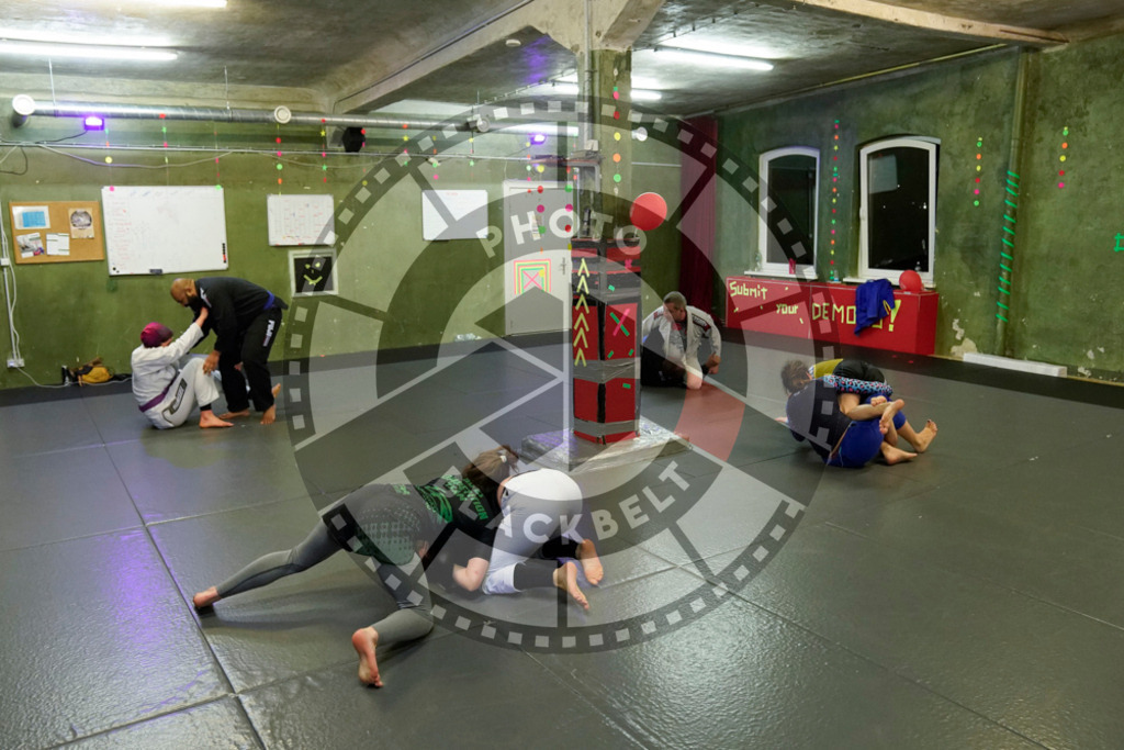 20240413PBB8131 | Fighters compete during the Grapplethon 24hours of rolling for a reason in Hamburg, Germany, on April 13, 2024.