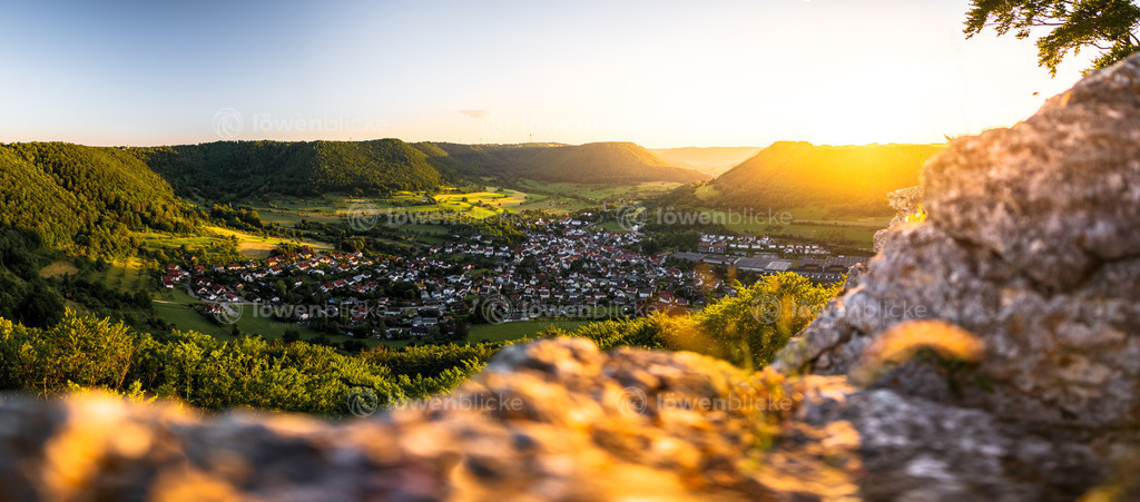 Blick vom Kahlenstein oberhalb von Bad Überkingen | löwenblicke | shop