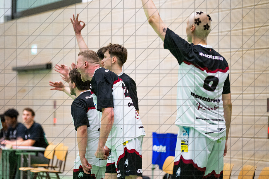 2. RL West | 19.10.2024 | BBC OS vs. Bad Essen | 2. RL West | 19.10.2024 | BBC OS vs. Bad Essen - - - - - CREDIT, www.bullenfotos.de, Martin König, Hörner Weg 40, D-49078 Osnabrück, +4917663732967, Nutzung und Weitergabe nur zu den vereinbarten Zwecken. Presseanfragen an Ersteller. Alle Rechte beim Ersteller. - - - - - - Realisiert mit Pictrs.com