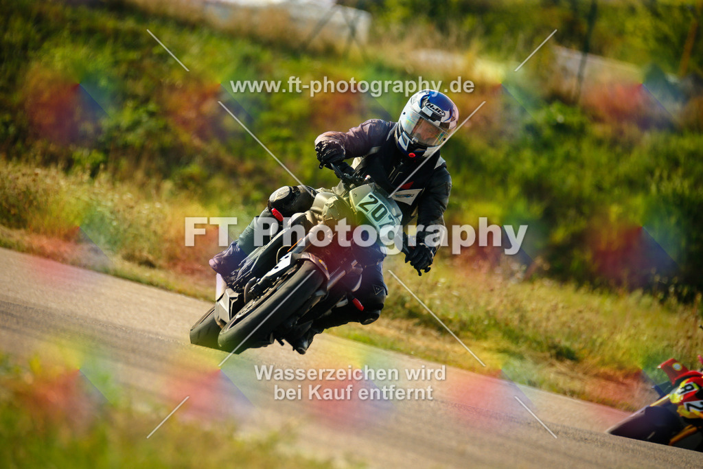 _MOT5986 | Hier findet Ihr Bilder von Touristenfahrten auf der Nürburgring Nordschleife oder von anderen Veranstaltungen die ich besucht habe. Viel Spass beim Durch Schauen 
