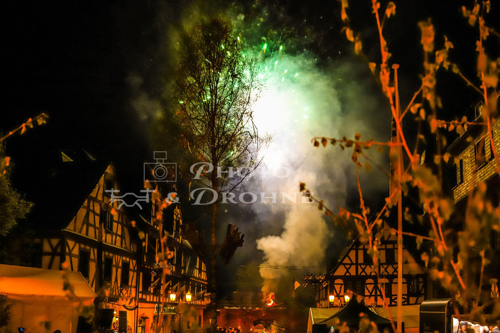 Oberwesel 2023 Hexennacht-2397 | Die Hexennacht in Oberwesel am Rhein findet in der Walpurgisnacht am 30. April statt. - Realisiert mit Pictrs.com