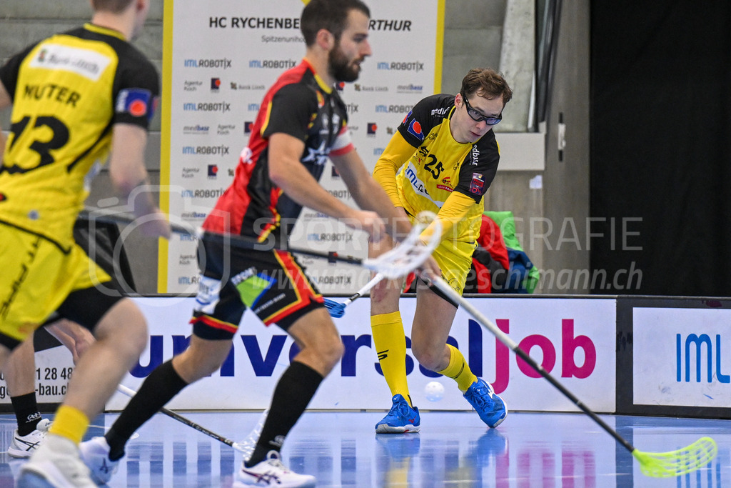 HC Rychenberg vs Tigers Langnau - 11. Dezember 2022 | HC Rychenberg vs Tigers Langnau
AXA Arena, Winterthur
Der Rückkehrer Michel Wöcke (#25 HC Rychenberg).
Bild: Sportfotografie Markus Aeschimann | www.markus-aeschimann.ch - Realisiert mit Pictrs.com