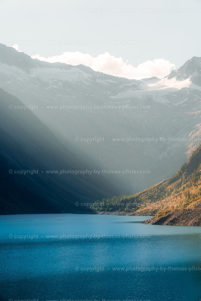 Schlegeis Stausee im Herbst copyright Thomas Pfister-4 | PHOTOGRAPHY BY THOMAS PFISTER