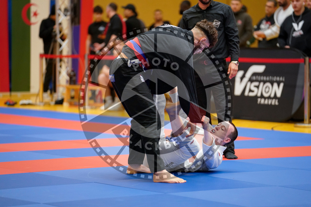 20240203PBB05334 | Fighters compete during the Brazilian Jiu-Jitsu Championship of the AJP Tour in Maintal by Frankfurt am Main, Germany, on February 2, 2024.