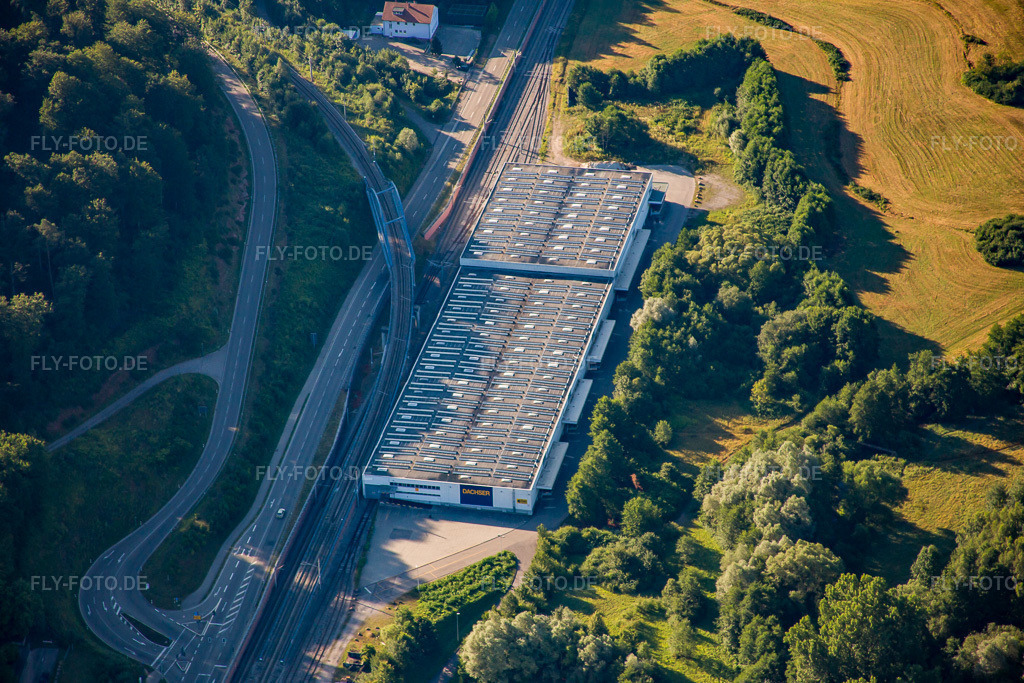 Luftbild: Dachser Lager im Ortsteil Busenbach in Waldbronn im Bundesland Baden-Württemberg in Deutschland. Foto: IMG_083985.jpg vom 26.07.2015 durch Werner Riehm/FLY-FOTO.de