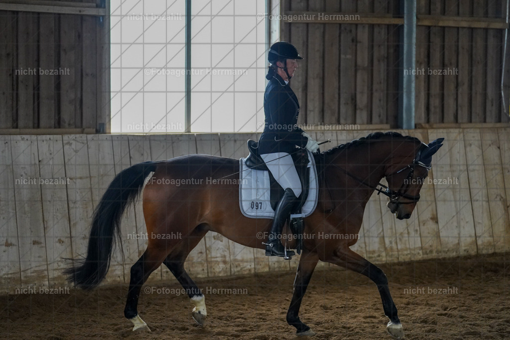 20230518-FAH04765 | Frühjahrsturnier, Landsberg am Lech, 2023, Reitclub Landsberg, Turnierbilder, Fotos Turnier Landsberg, Fotoagentur Herrmann, Turnierfotografen Bayern, Reitsport Fotograf, Pferde Fotograf