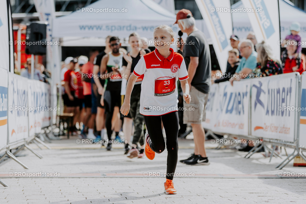 240825_Treppenlauf-92 | Professionelle Fotos Ihrer Laufsportveranstaltung.