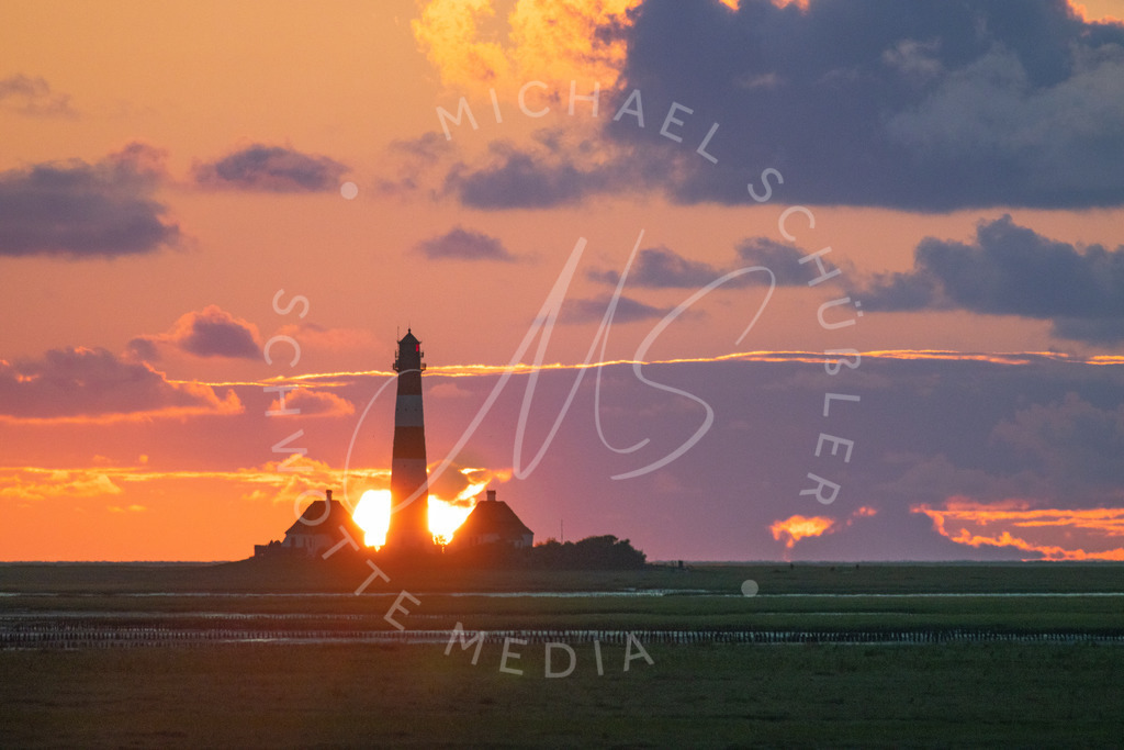 2021-08-20 Westerhever Leuchtturm Sonnenuntergang - 103 | Leuchtturm Westerhever - Sonnenuntergang - Realisiert mit Pictrs.com