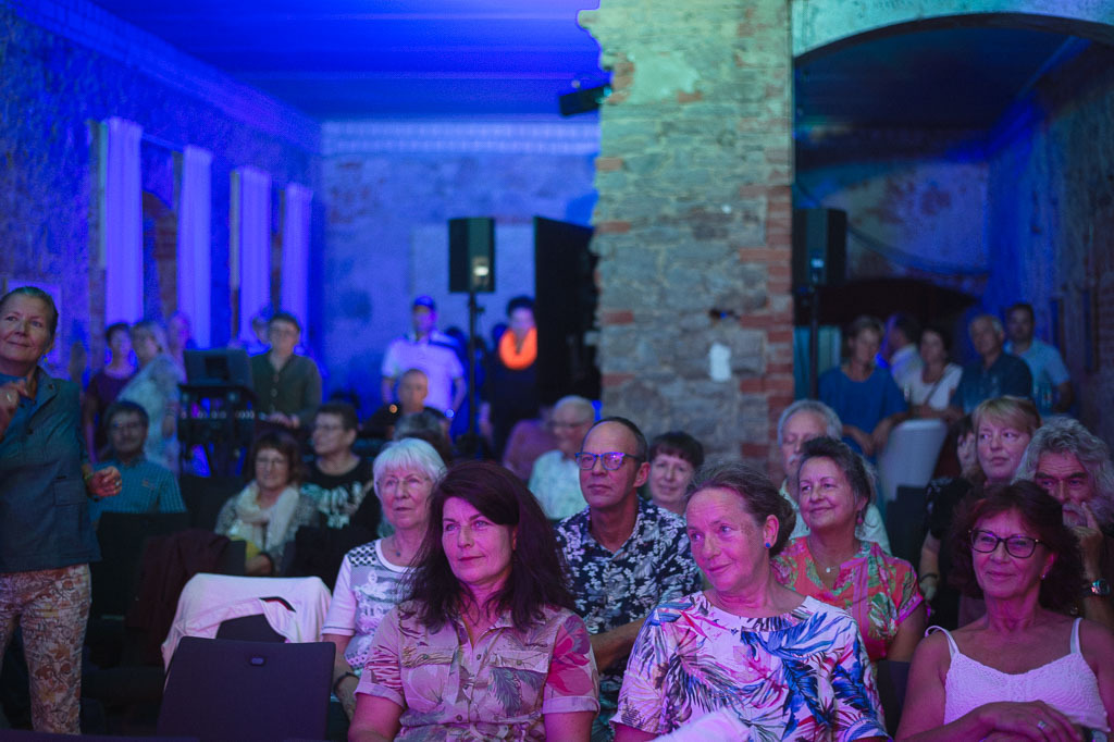 Habana Tradicional | Habana Tradicional im Forte Belvedere Leisnig zum Festival Hallo Leisnig 2022. - Realisiert mit Pictrs.com