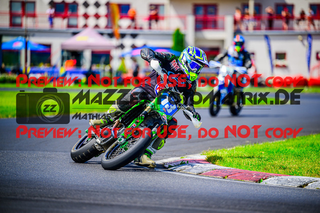 MaZZes_FotoMatrix_240713_6021986_6258 | UE40