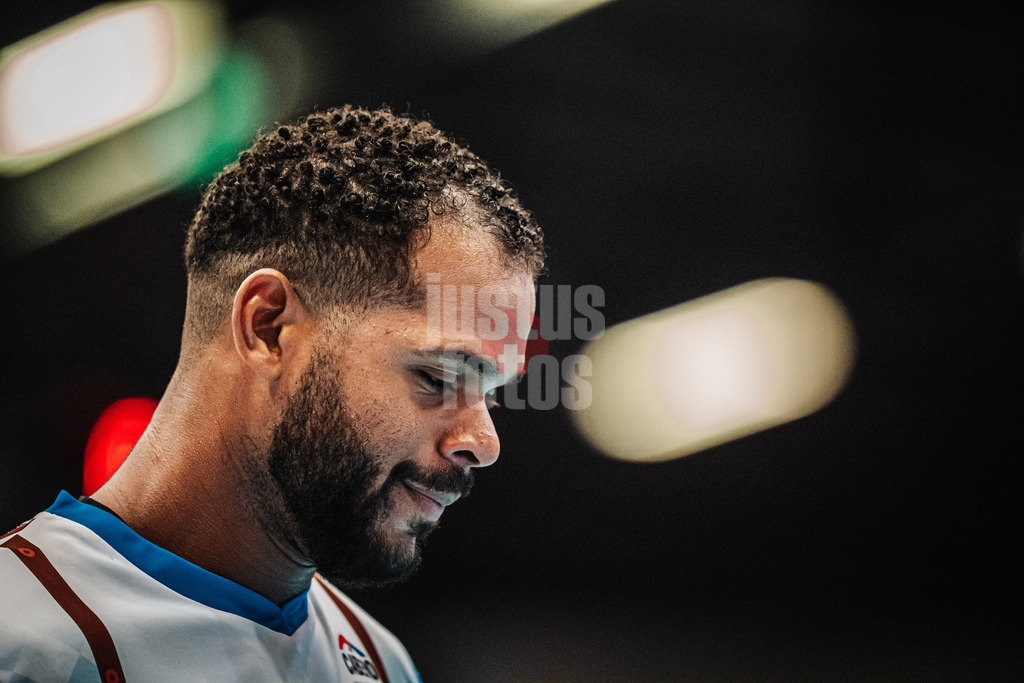 Volleyball | Herren | Saison 2025/2026 | Volleyball Ligacup | VfB Friedrichshafen vs. WWK Volleys Herrsching | 12.10.2024 | Gustavo Oscar Bryan Avila (#9, WWK Volleys Herrsching)