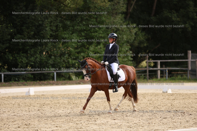 HG9A1610 | laurarinckfotografie - Realisiert mit Pictrs.com
