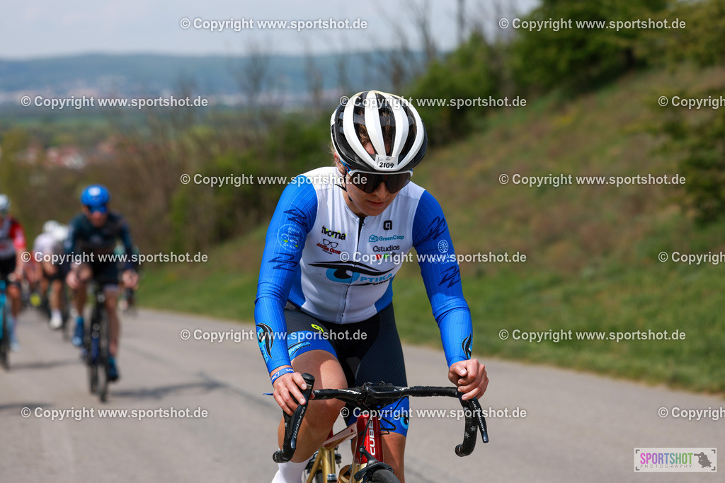 182_AR6_0123 | Neusiedlersee Radmarathon 2026@sportshot_your_pictrs #yourpictures#roadtowm2029 #nrm #neusiedlerseeradmarathon #neusiedlersee #neusiedlerseetourismus #burgenland #mörbisch #nrm26 #burgenlandtourismus #voglundco #poweredbyburgenlandtourismus #radsport #rad #marathon #ucigranfondo #visitburgenland #ucigranfondoworldseries